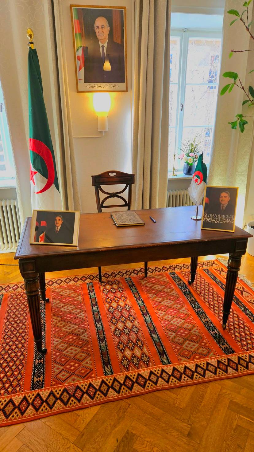 Ouverture registre des condoléances